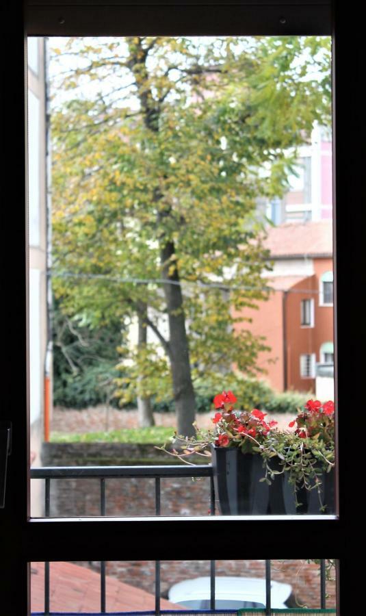 Appartamento Via Mazzini Rovigo Exteriör bild